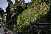 Tivoli, villa d'Este, le cento fontane.